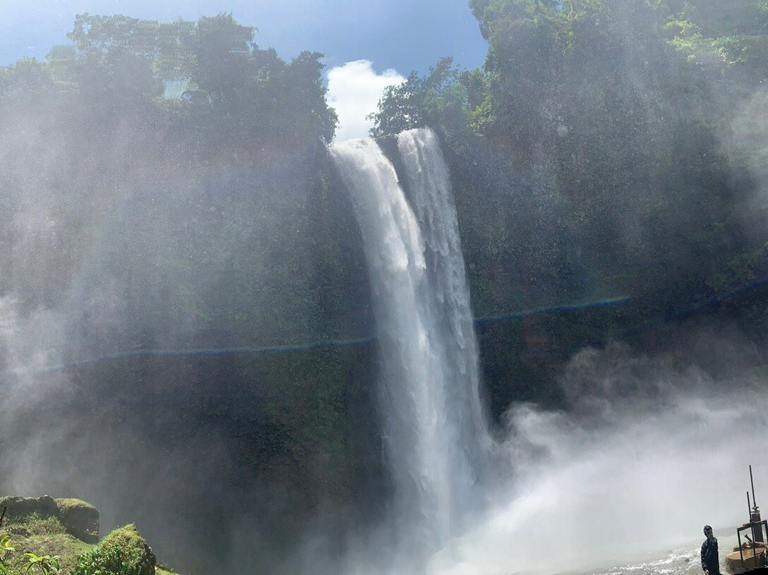 Sanghyang Taraje Waterfall景点图片