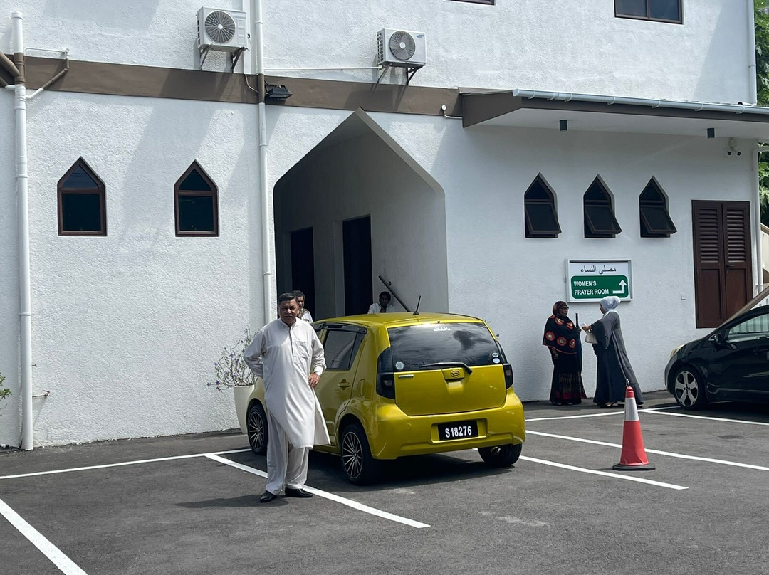 Sheikh Mohamed Bin Khalifa Mosque景点图片