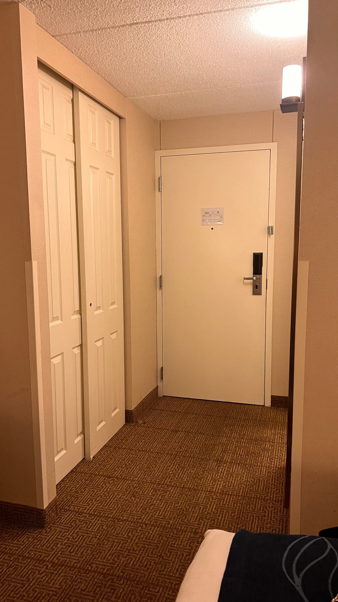 波音特康福特茵酒店-客卧