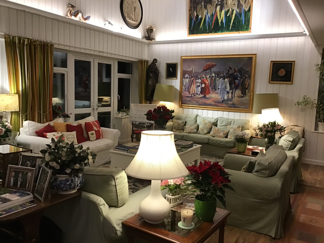 The Old Deer House主图