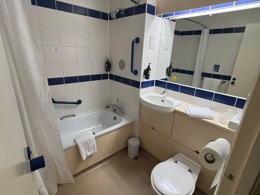 Days Inn by Wyndham Sutton Scotney South主图