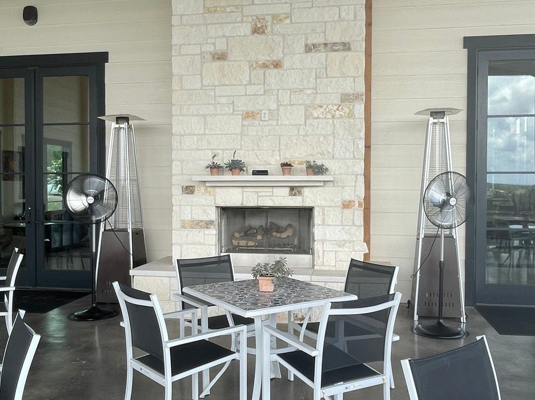 Covington Cellars-Hye必去景点