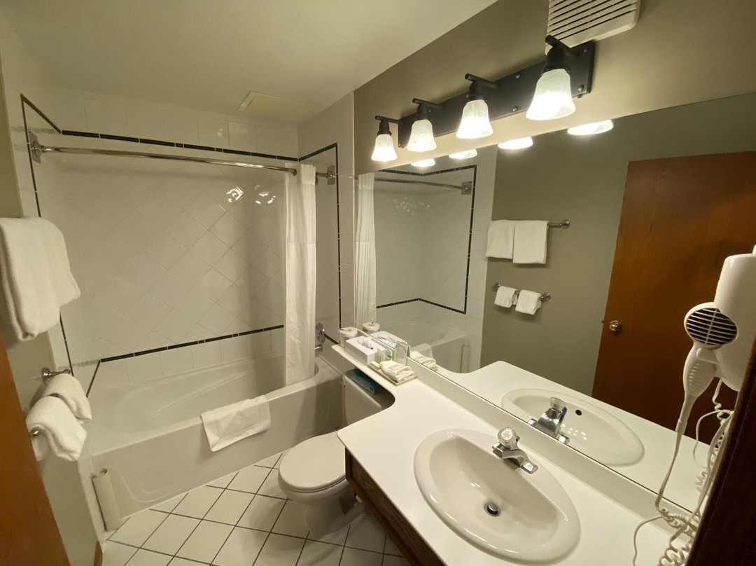 惠斯勒旅馆主图