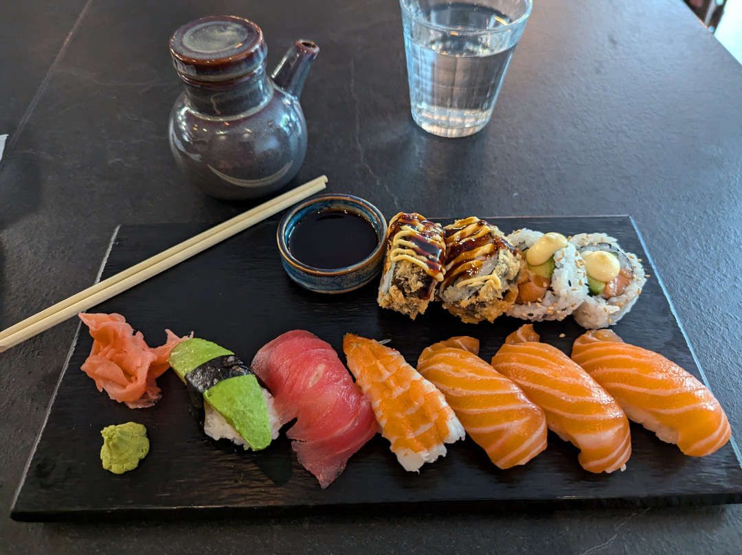 Suki Sushi