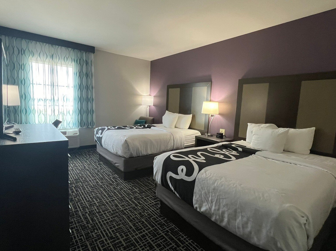 La Quinta Inn & Suites By Wyndham York主图