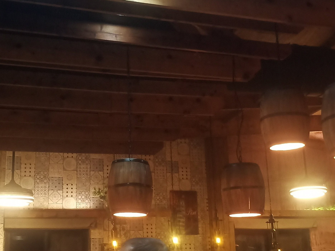 Humming Bird Hotel & Banquet主图