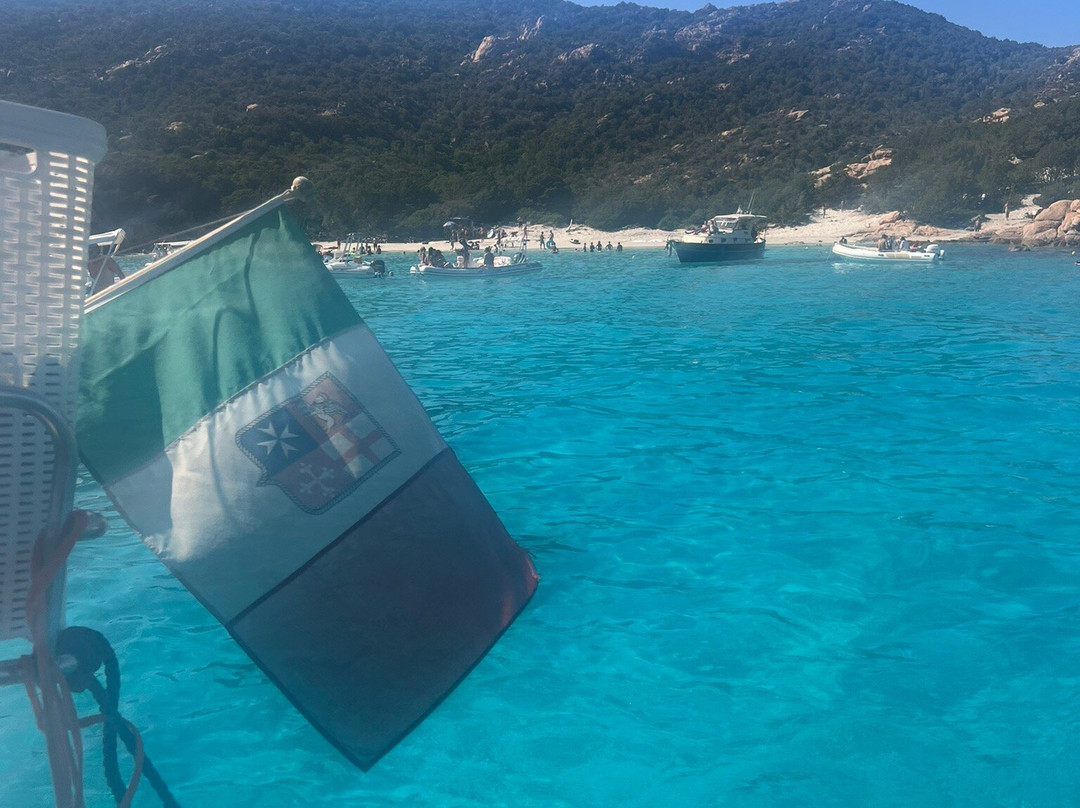 Scugnizza Sail Sardegna-Cannigione必去景点