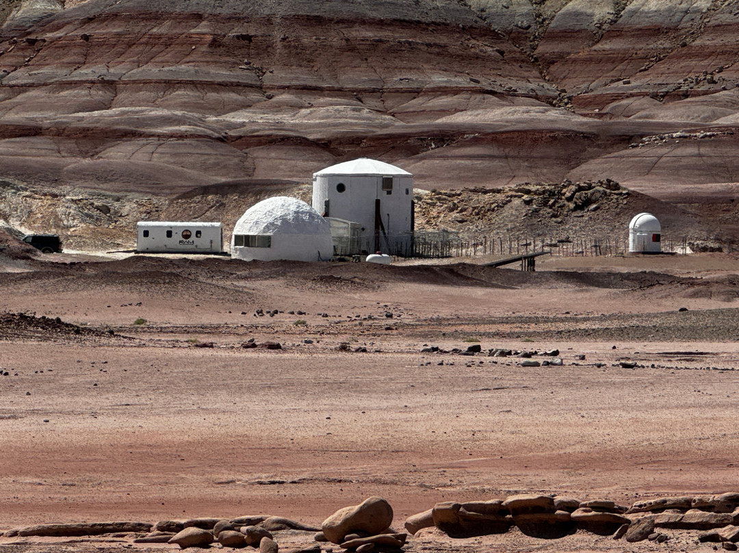 HANKSVILLE TOURS AND MOTORSPORTS RENTALS-Hanksville必去景点