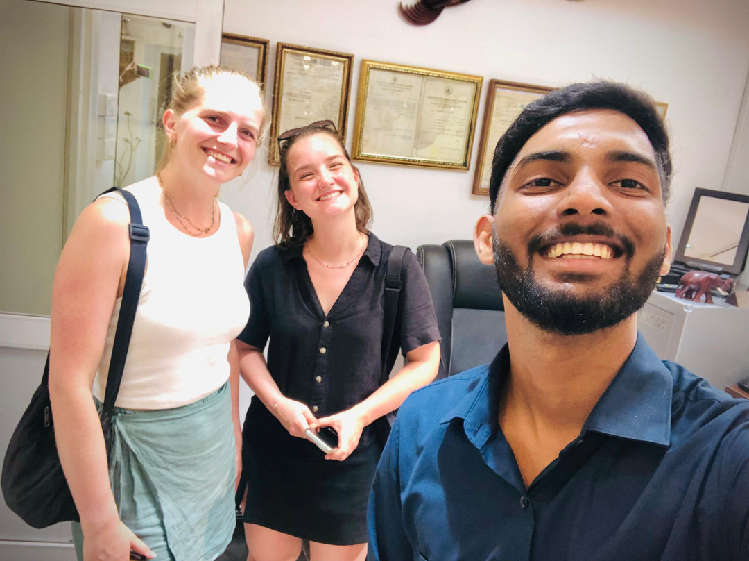 Devasurendra Gems And Jewellers