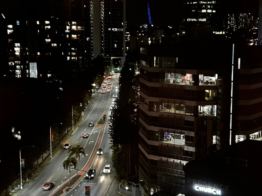 黄金海岸水印水疗酒店主图