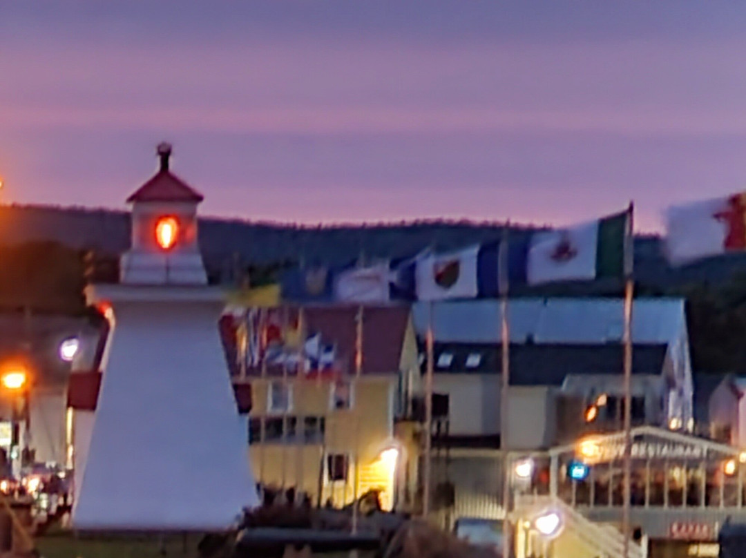 Come From Away B&B Inn主图