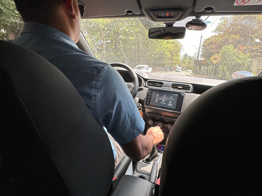 Zenon Tour Táxi e Van-Arraial d'Ajuda必去景点