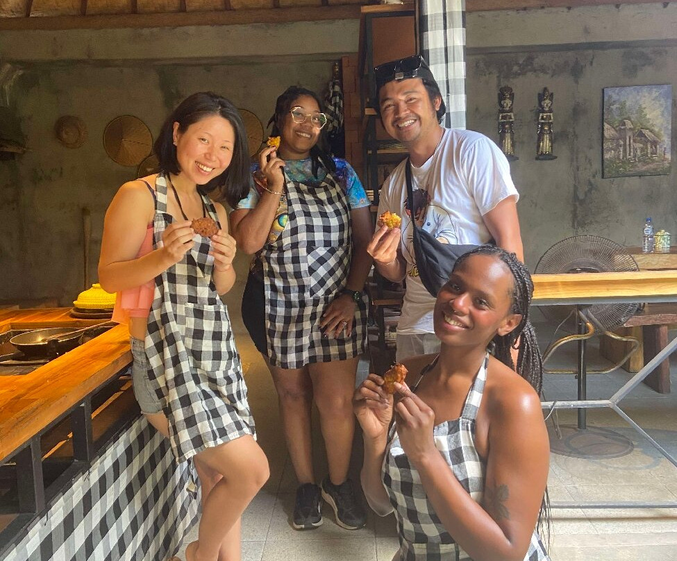 Asik Holiday Adventure-乌布必去景点