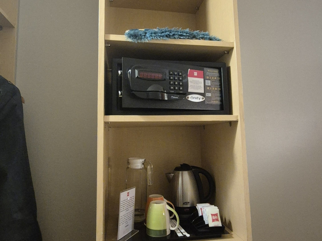 宜必思巴东酒店主图