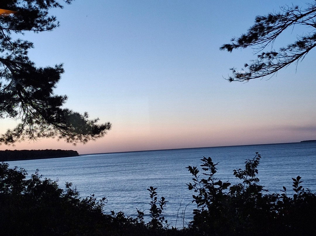 Emerald Island Inn主图