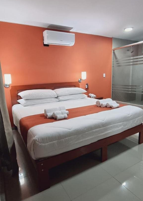 Ensenada Hotel