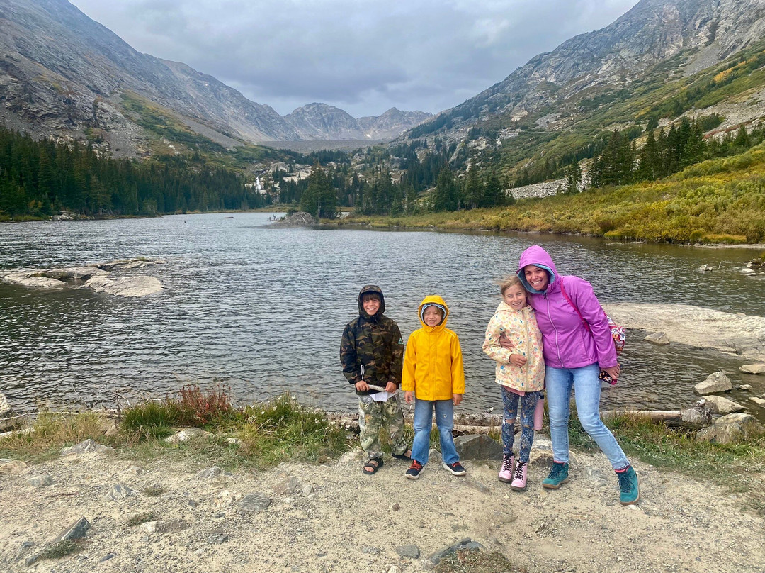 Blue Lakes Trail景点图片