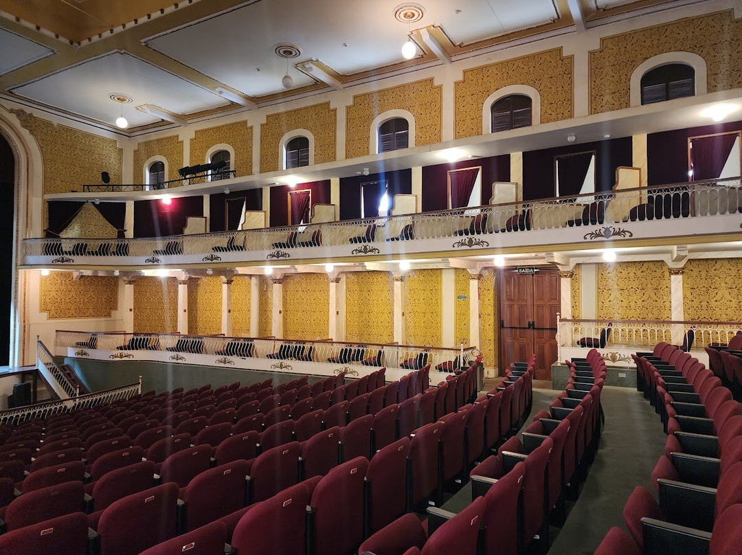 Theatro Avenida Pinhal-Espirito Santo Do Pinhal必去景点