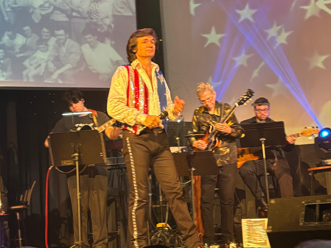 Keith Allynn and A Neil Diamond Tribute景点图片