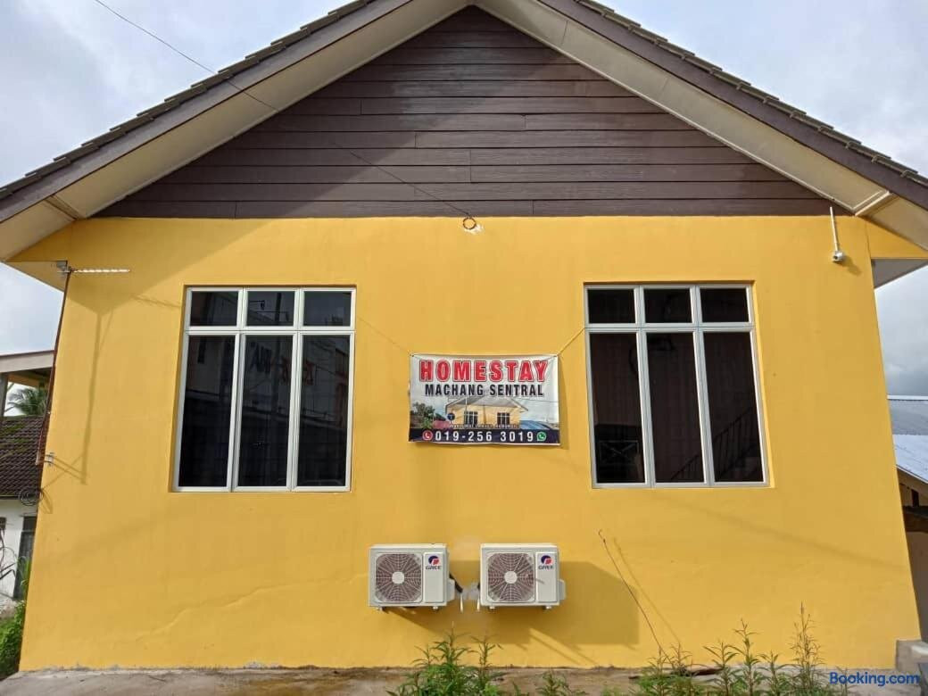 Homestay Machang Sentral
