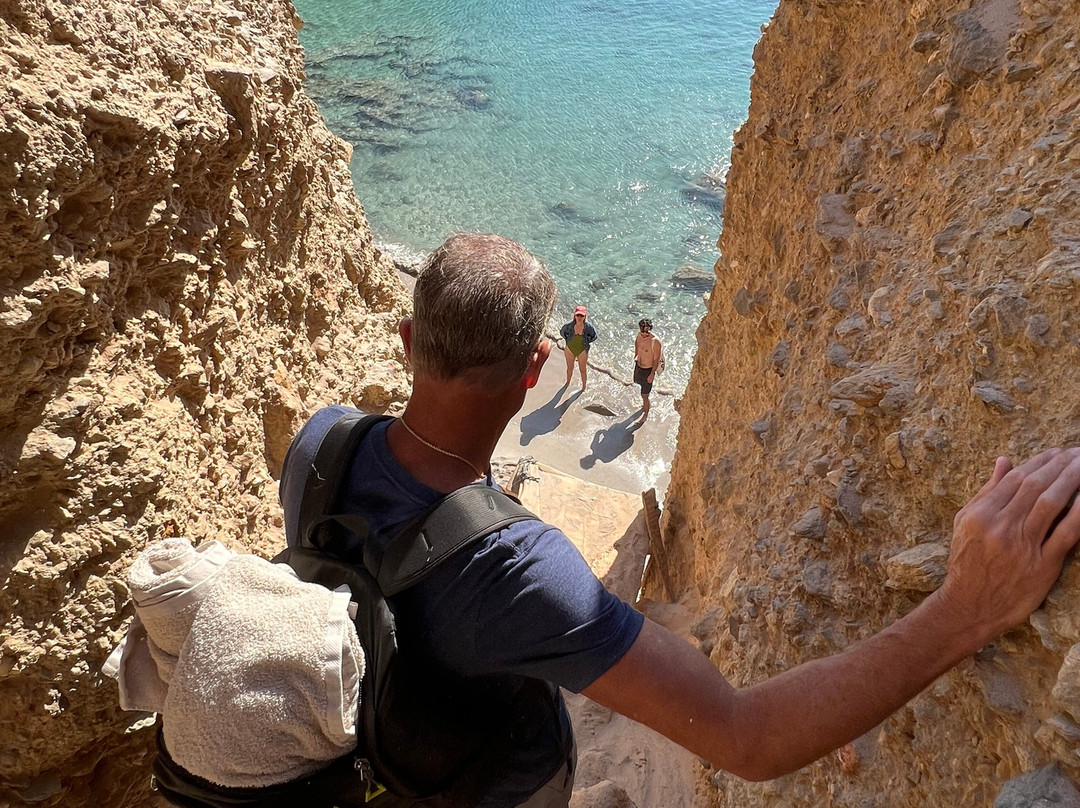 Tsigrado Beach-米洛斯岛必去景点