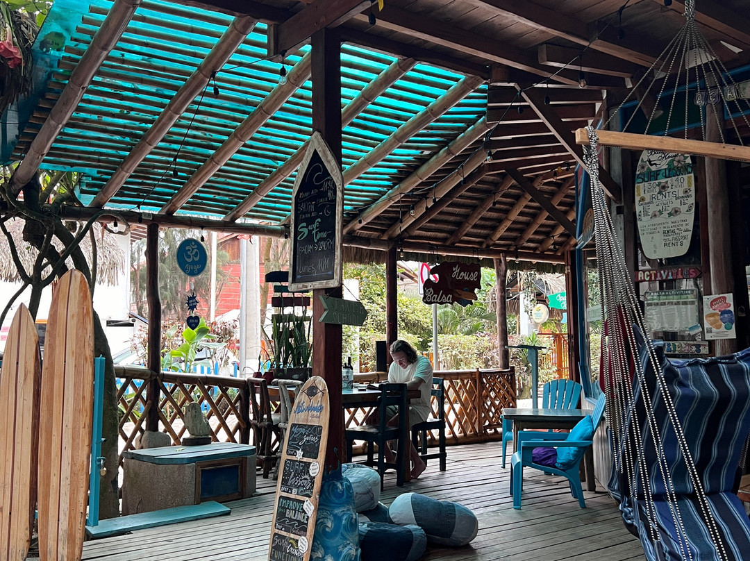 Balsa Surf Camp主图