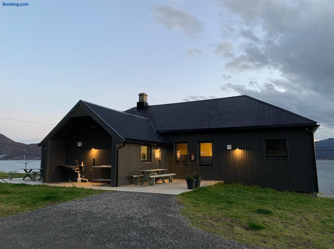 Bedehuset Basecamp Senja