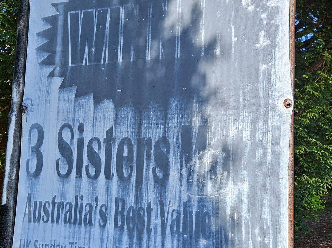 三姐妹汽车旅馆主图