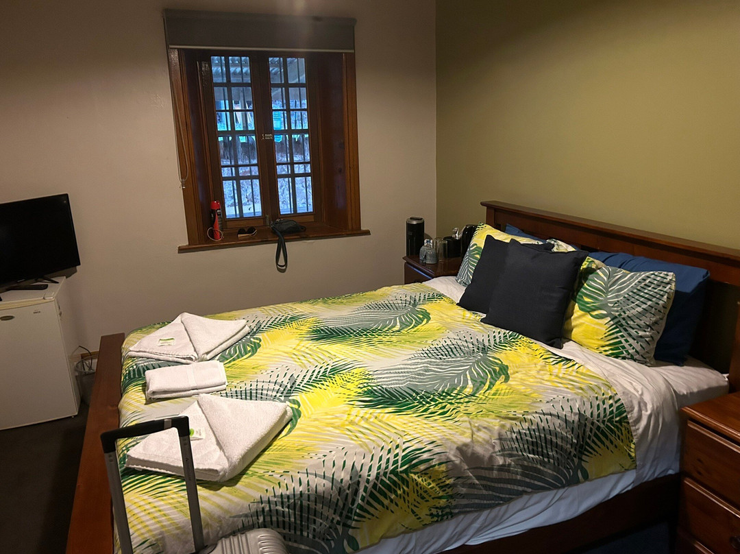 Royal Oak Hotel Clarendon主图