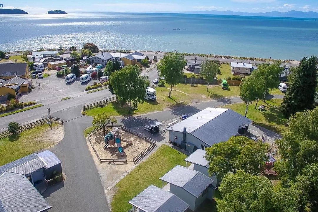 Marahau Beach Camp