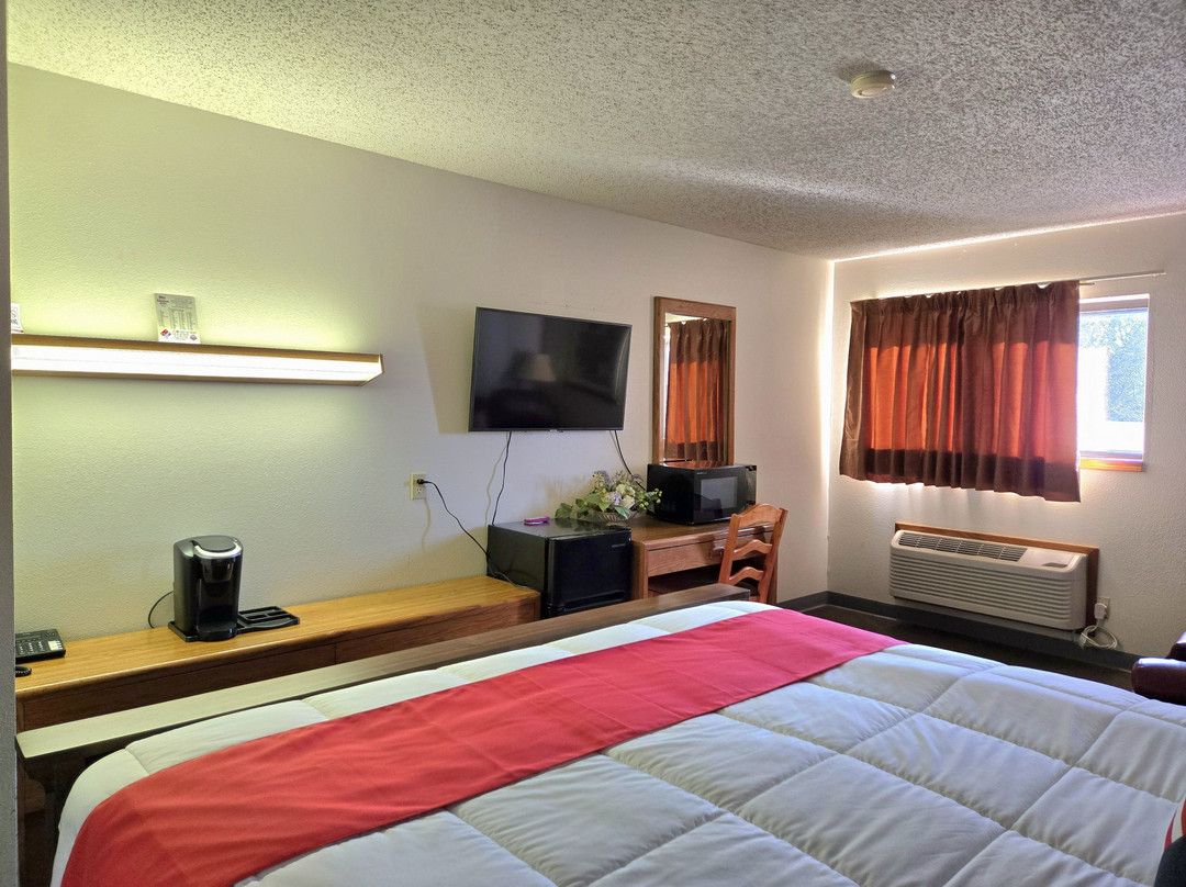 American Inn Ozark主图