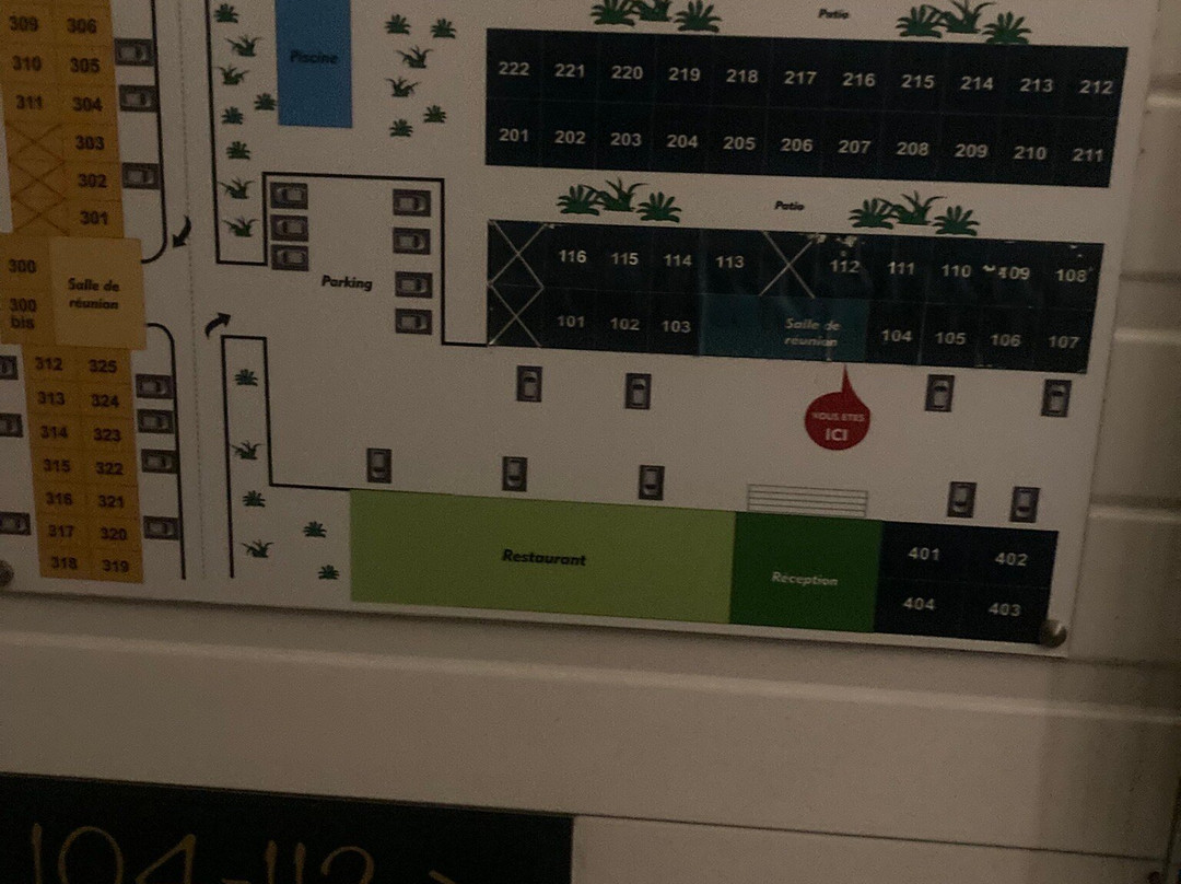 Hôtel Confort Le Moulin Rouge主图