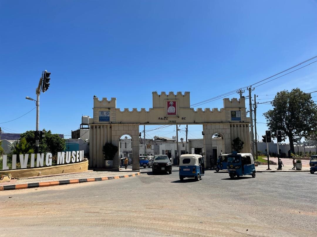 Bini Harar Tours景点图片