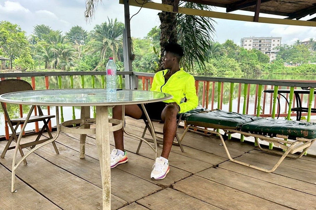 La Falaise Bonapriso主图