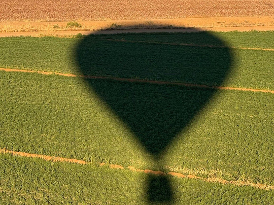 Foolish Pleasure Hot Air Balloon Rides-图森必去景点