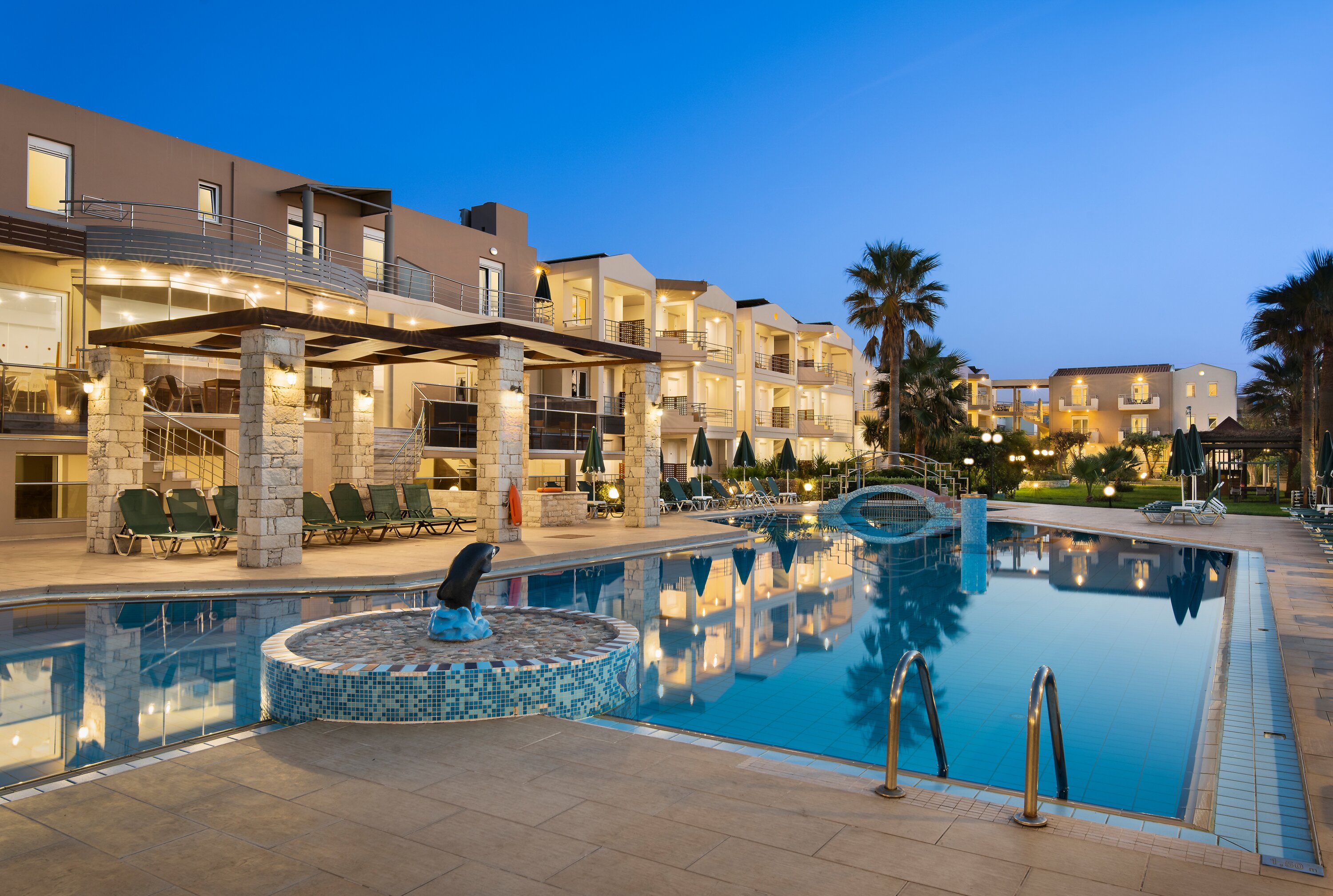Maleme Mare Hotel-泳池