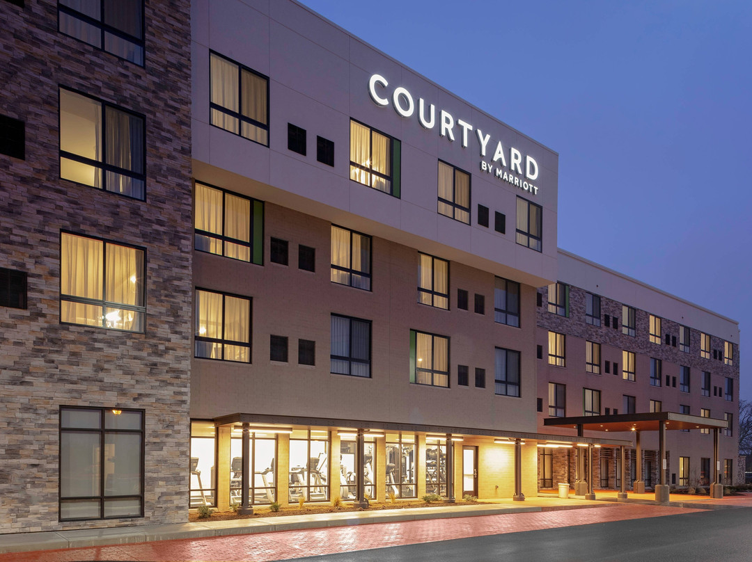 Courtyard by Marriott Cincinnati Mason