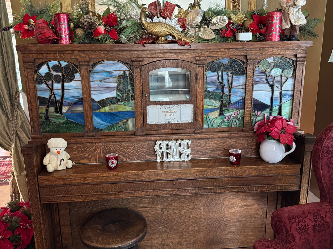 Boonville Luxury Lodging主图