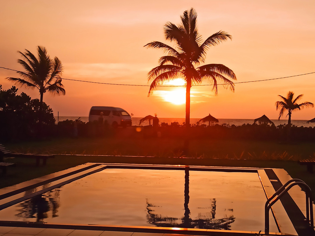 Calypso Sunset Beach Hotel主图