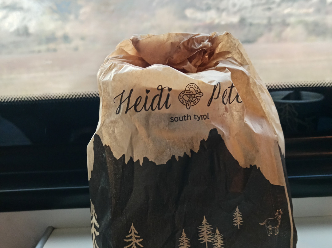 Heidi&peter - Brezel & Tyrol Bakery