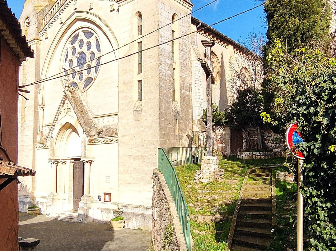 L'Eglise Notre Dame De Nazareth景点图片