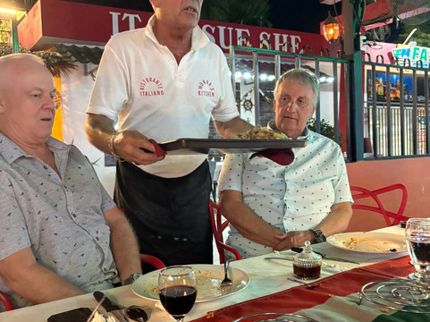 Nona's Italian Kitchen