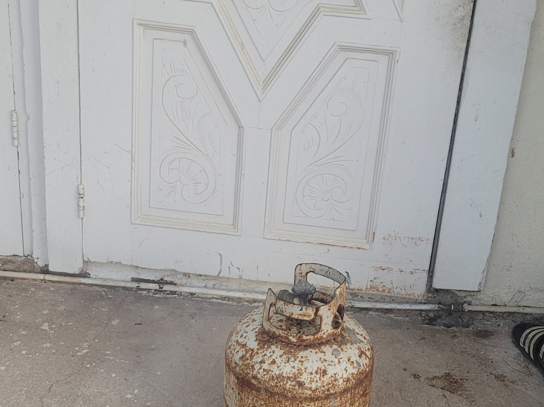 Serene By The Sea主图