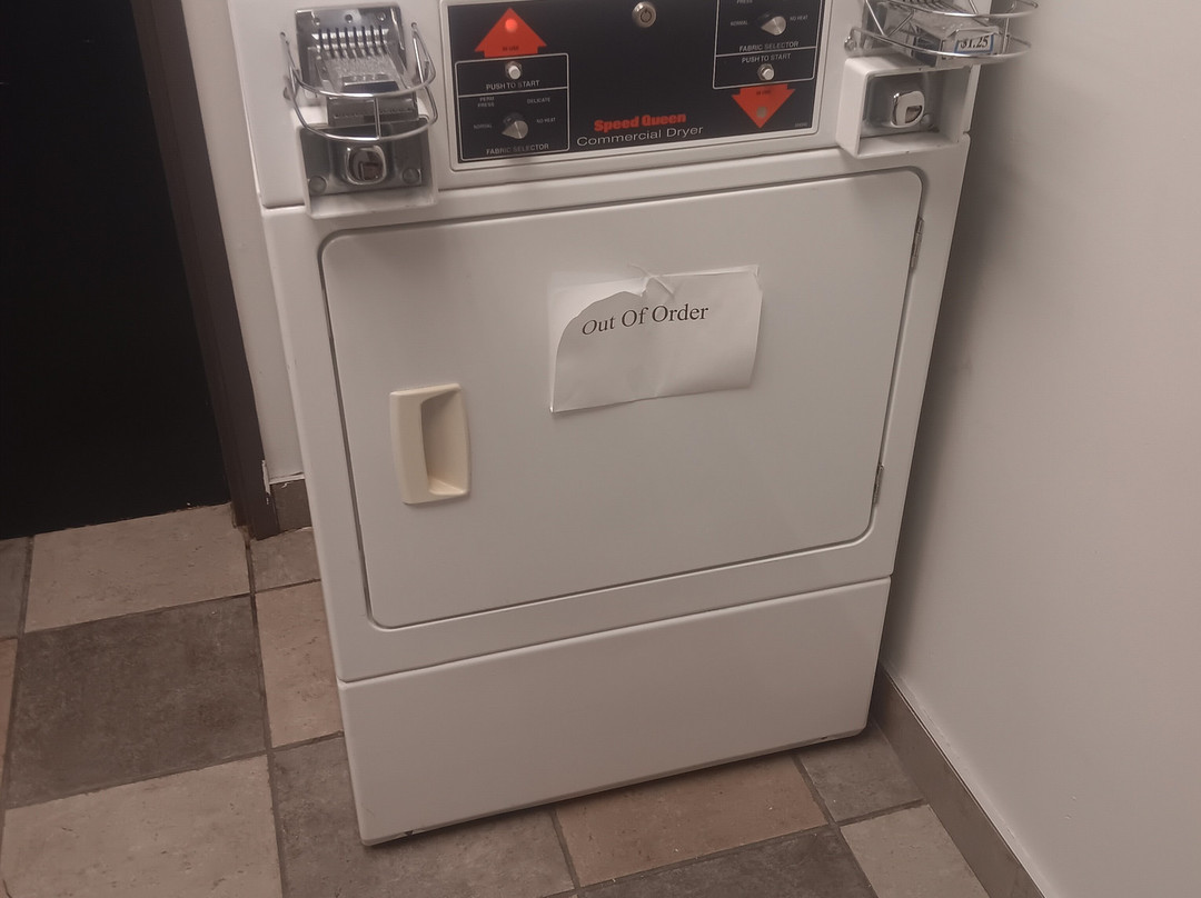 Best Western Plus The Charles Hotel主图