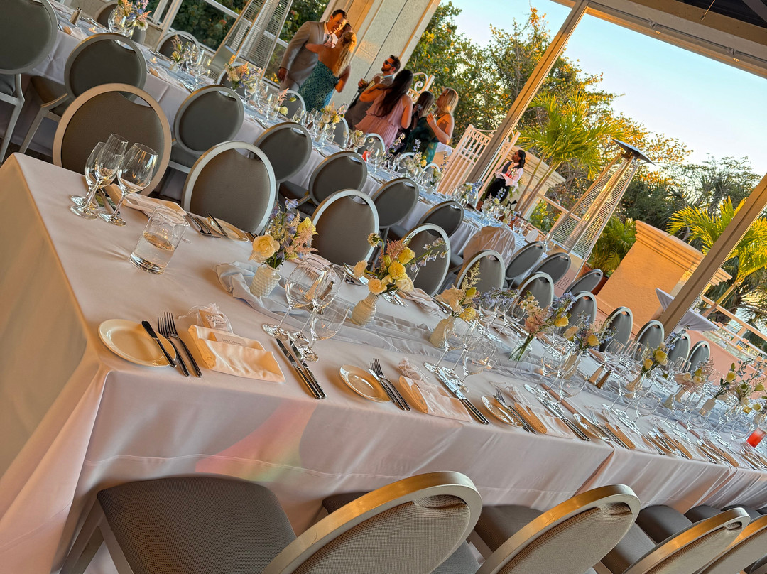 Marco Beach Ocean Suites主图