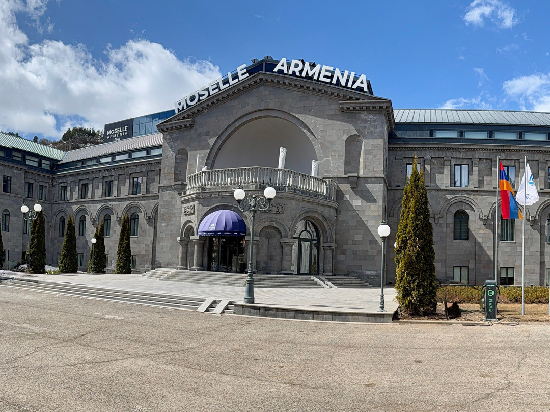 Moselle Armenia Jermuk