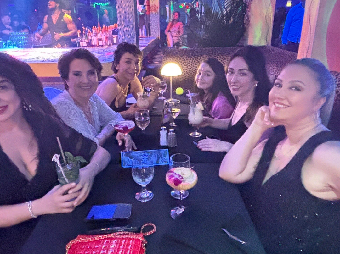 芒果热带咖啡厅-迈阿密海滩必去景点