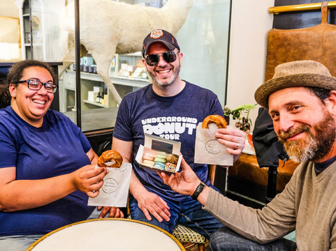 Savannah Historic Downtown Donuts and Sweet Treats Tour