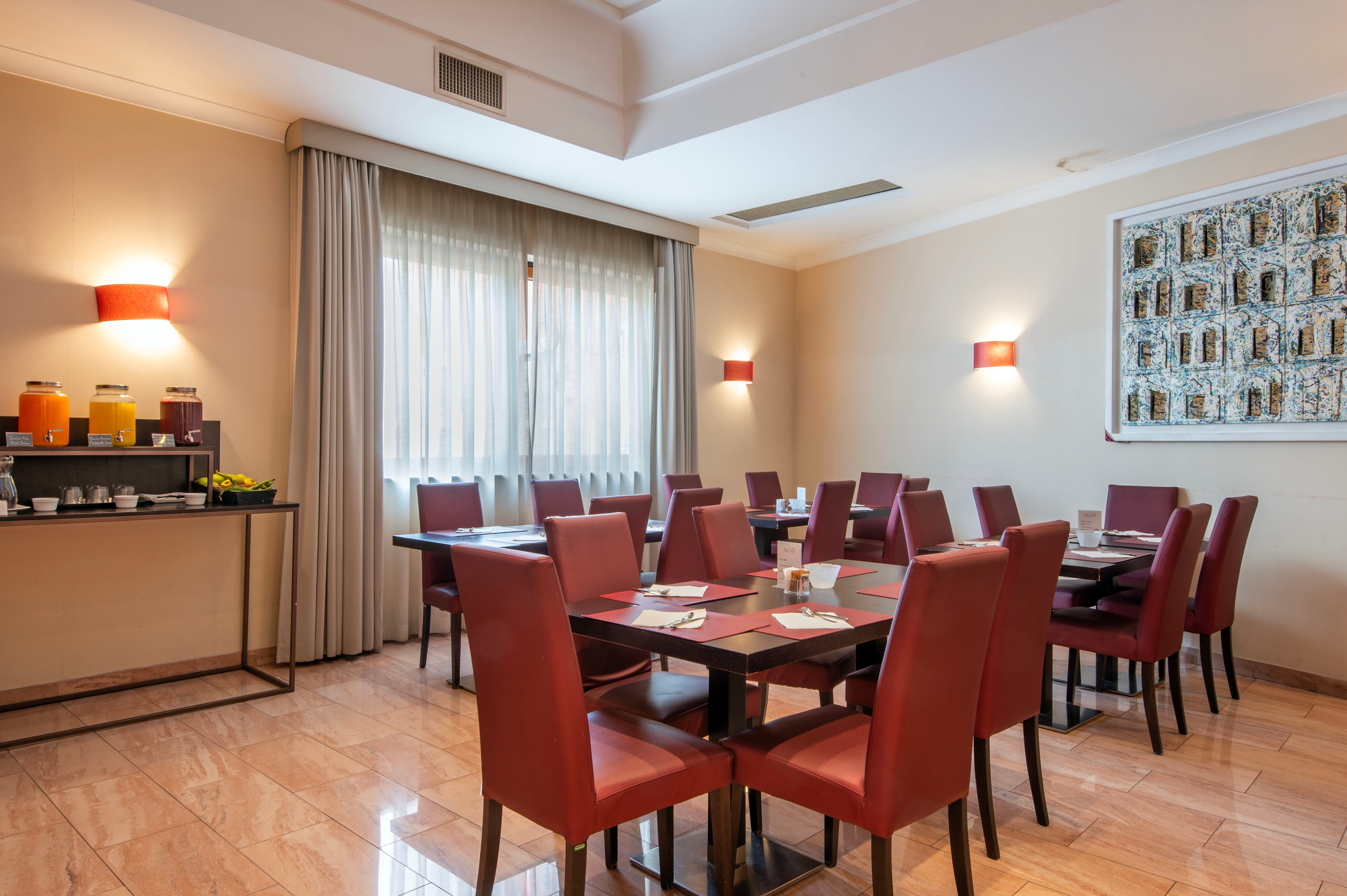 努沃酒店-餐饮