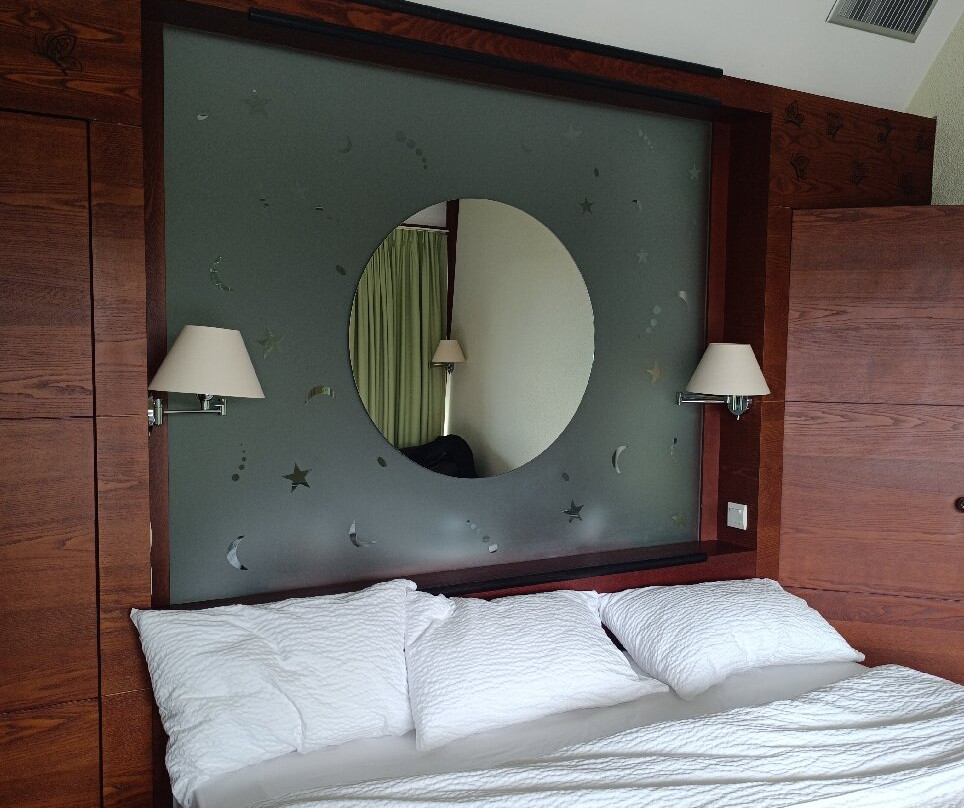 Hotel Des Lacs D'Halco主图